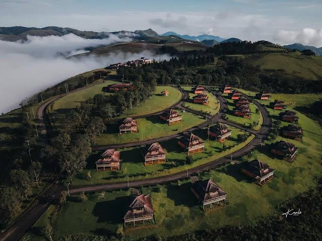 Chalets du complexe dans les montagnes d’Obudu